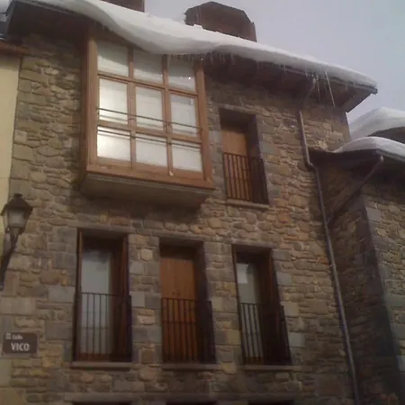 Coqueto Atico En Sallent De Gallego Exterior photo